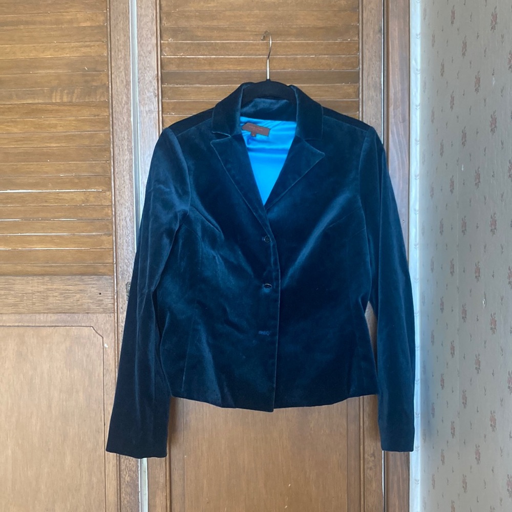 HAN FENG Blue Jacket